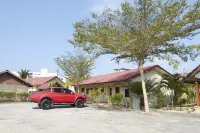 Dhania Cenang Beach Motel