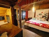 Xi Street Courtyard B&B (Huangshan Tunxi Old Street Liyang Old Street Scenic Spot Store)