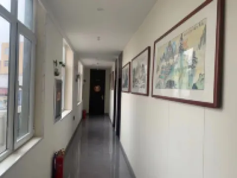 Yantai Yixiangju Business Hotel