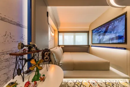 아투어X 호텔 징안사 황하이 중로 상하이