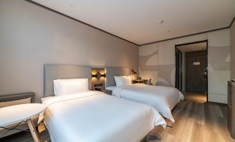 Hanting Hotel Xichang Space Avenue Walmart Hotel