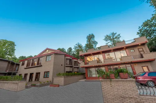 Khattak Lodge Murree Hotel di Murree