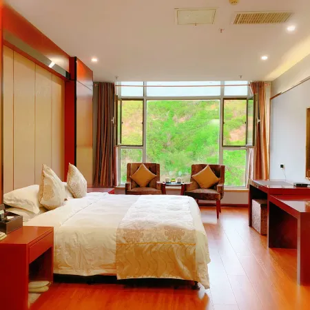 Moonlight Hotel