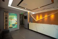 Zhijiang Xinzeya City Express Hotel