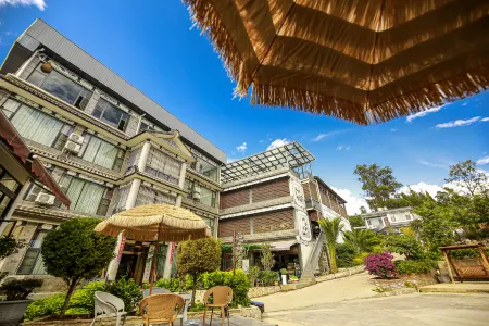 Eryuan Huoyanshan Hot Spring Resort