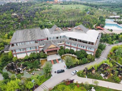 Shilin Shihai Hot Spring Hotel