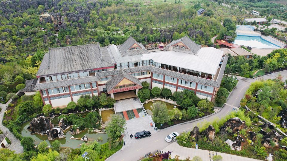 Shilin Shihai Hot Spring Hotel