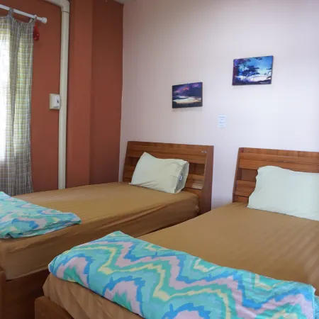 Tonkong Guesthouse & Restaurant Отели рядом с достопримечательностью «Чангхан»