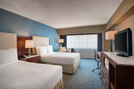 Crowne Plaza Los Angeles Harbor Hotel