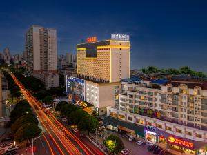 Nanning Junhao Hotel (Qingxiu Wanda Jinhu Square Subway Station)