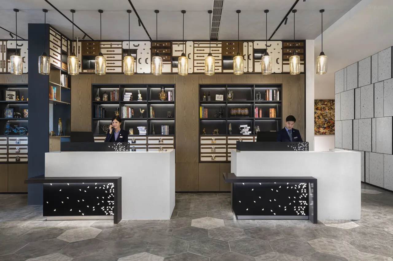 飯店可以早上入住嗎