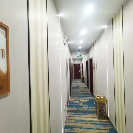 Yanzhou Hotel