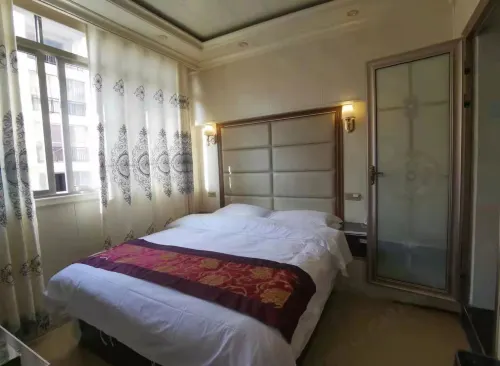 Nagai Yingfulin Hotel - Inns
