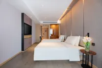 Atour Hotel (Lanzhou Xiguan Zhangye Road Pedestrian Street)