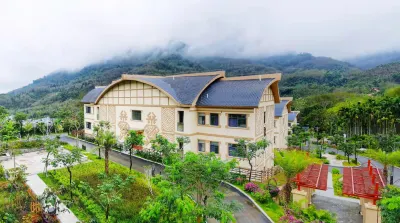 Yabulunxiang Shuigu Sharing Farm Hotel di Baoting Li and Miao Autonomous County