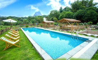 Yangshuo Jingshe Light Luxury Holiday Hotel (West Street Lijiang Scenic Area Branch)