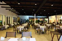 Nai Yang Beach Resort and Spa - Aamiainen