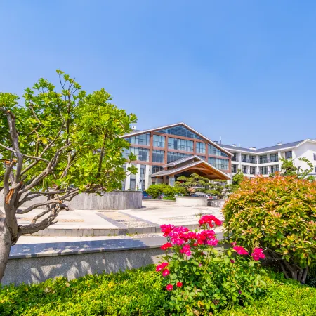Lancui Lake Tian Mu Hot Spring Resort