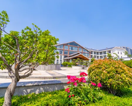 Lancui Lake Tian Mu Hot Spring Resort Hoteles en Condado de Linqu