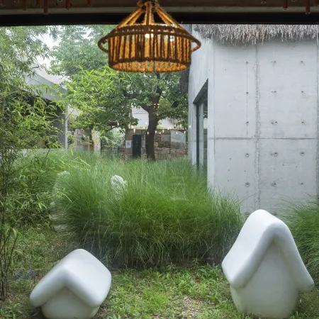 Bufu Seaweed Art Villa