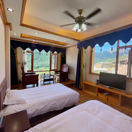 ZHA GA NA SU LU HUA KAI Homestay