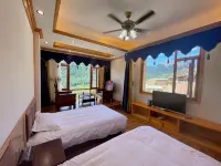 ZHA GA NA SU LU HUA KAI Homestay