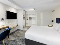 Brady Apartment Hotel Flinders Street Hotels near Crown Casino Melbourne
