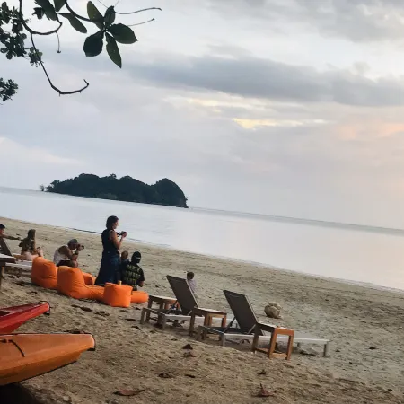 Koh Jum Delight Beach