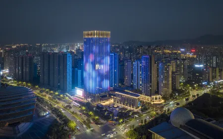 Grand New Century Hotel Wenzhou Отели рядом с достопримечательностью «Wenzhou Zoo»