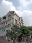 Pengzhou Zhihe Guilai Inn