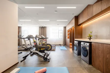 QIANNA HOTEL Yan'an (New District National Sports Center Store) Отели рядом с достопримечательностью «Eighth Route Army General Headquarters Address Wangjiaping»