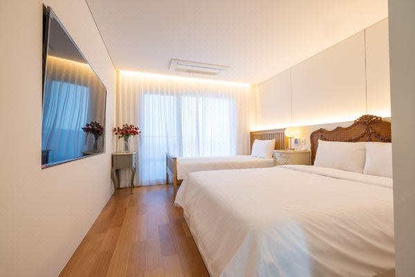 제주 벙커호텔앤리조트(Jeju BunkerHotel&Resort)_2