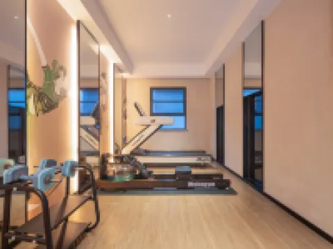 Dongyueli Hotel (Shaoxing Downtown Area Cangqiao Straight Street) 紹興のホテル