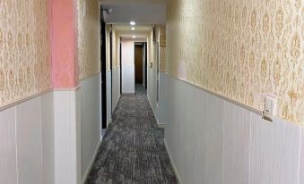 Ningbo Qicaiyouke Hotel