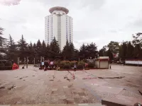 Yishengju Hotel
