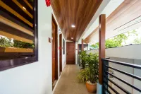 ALONA BEACH SIDE INN Hotels in Панглао