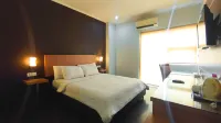 Noola Hotel Cilacap Hotel dekat Nusa Kambangan Island