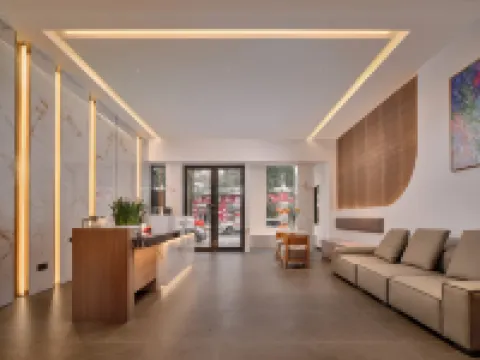 Zhangjiajie Tingtang Hotel (Wulingyuan Sign Store, National Forest Park)