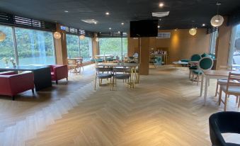 1. 울라이 카루이자..