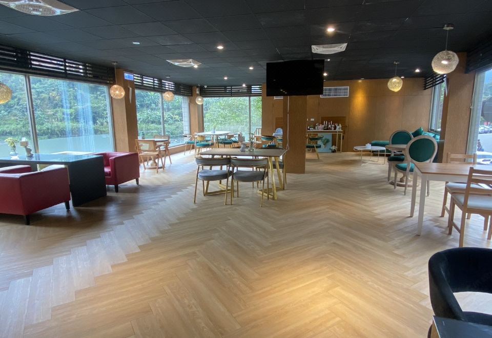 1. 울라이 카루이자..