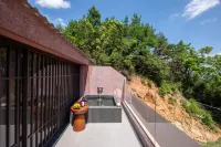 HARM LANDSAPE LUXURY SAFARIS HOMESTAY Các khách sạn ở Hoành Dương