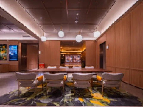 Orange Hotel (Hanzhong Mian County Mianshuiwan Plaza)
