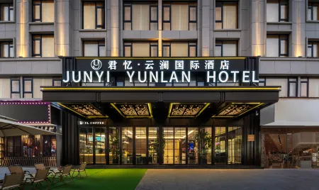 Junyi Yunlan International Hotel