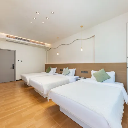 Tai Wan Holiday Hotel