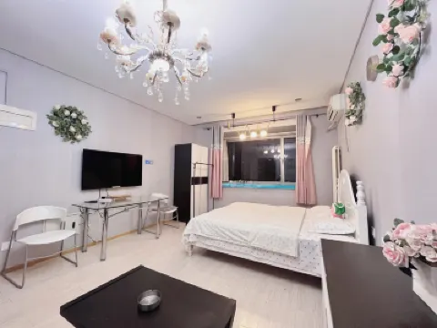 Yuexiang Boutique Apartment (Tianjin Joy City) Hotels near Gulou
