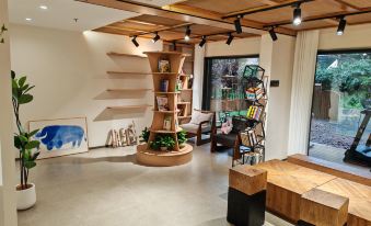 Songjian Xiaoyin Homestay (Changbai Mountain North Scenic Area Distribution Center)