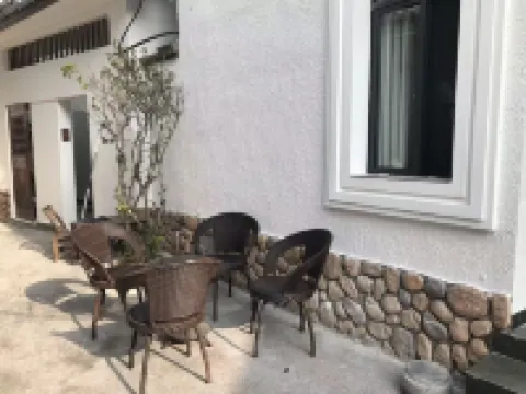 Washu Loft Courtyard (Zhangjiajie Tianmen Mountain Cableway Station Branch)