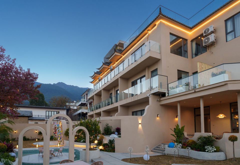 hotel overview picture