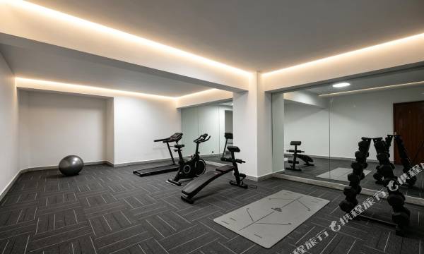 Neyar • Niyafa Luxury Hot Spring Terrace Garden Hotel (Chengdu Chunxi Road Taikoo Li)