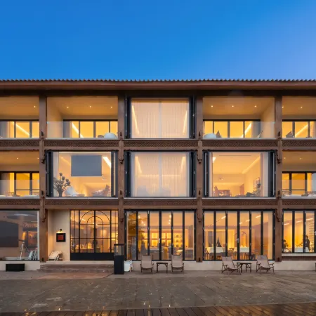 Chunshi · Xitang | Begonia Gallery · Premier Lakeview Holiday Courtyard (Daluoshui, Lugu Lake)